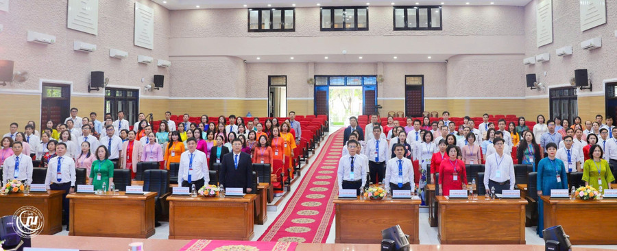 68 đại biểu tham dự Đại hội Công đoàn Trường ĐH Quy Nhơn lần thứ XVII, nhiệm kỳ 2025-2030. Ảnh: Bảo Long z7171201423210-9b35c250ad2e28d1a50653a4fd7a165e.jpg