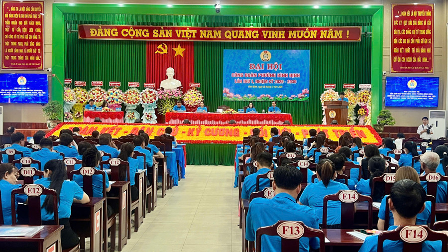 Quang cảnh Đại hội Công đoàn phường Bình Định nhiệm kỳ 2025-2030. Ảnh: Nhật Vũ dai-hoi-cong-doan-phuong-binh-dinh-3.jpg