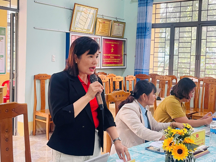 Các đại biểu nêu ý kiến, kiến nghị tại hội nghị. Ảnh: Vũ Chi gen-h-z7318404660617-019f6cfbfa6846397fe589be10fde959.jpg