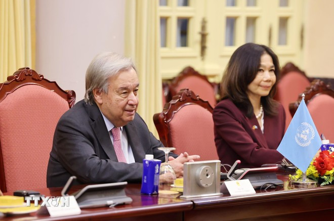 Tổng Thư ký Liên hợp quốc António Guterres phát biểu tại cuộc hội đàm với Chủ tịch nước Lương Cường. (Ảnh: Lâm Khánh/TTXVN) Tổng Thư ký Liên hợp quốc António Guterres phát biểu tại cuộc hội đàm với Chủ tịch nước Lương Cường.