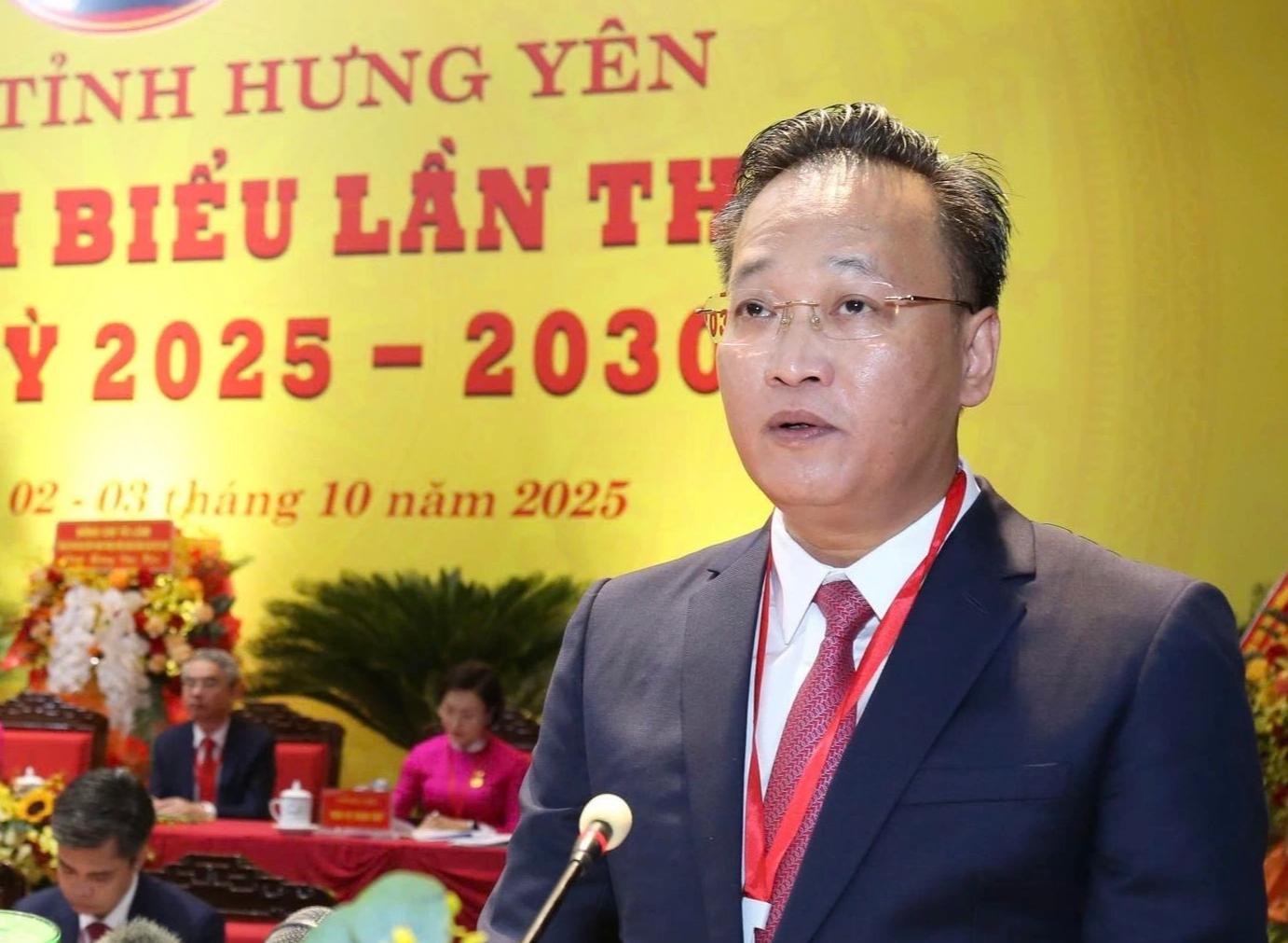 Bí thư Tỉnh ủy Hưng Yên Nguyễn Hữu Nghĩa đọc diễn văn khai mạc Bí thư Tỉnh ủy Hưng Yên Nguyễn Hữu Nghĩa đọc diễn văn khai mạc