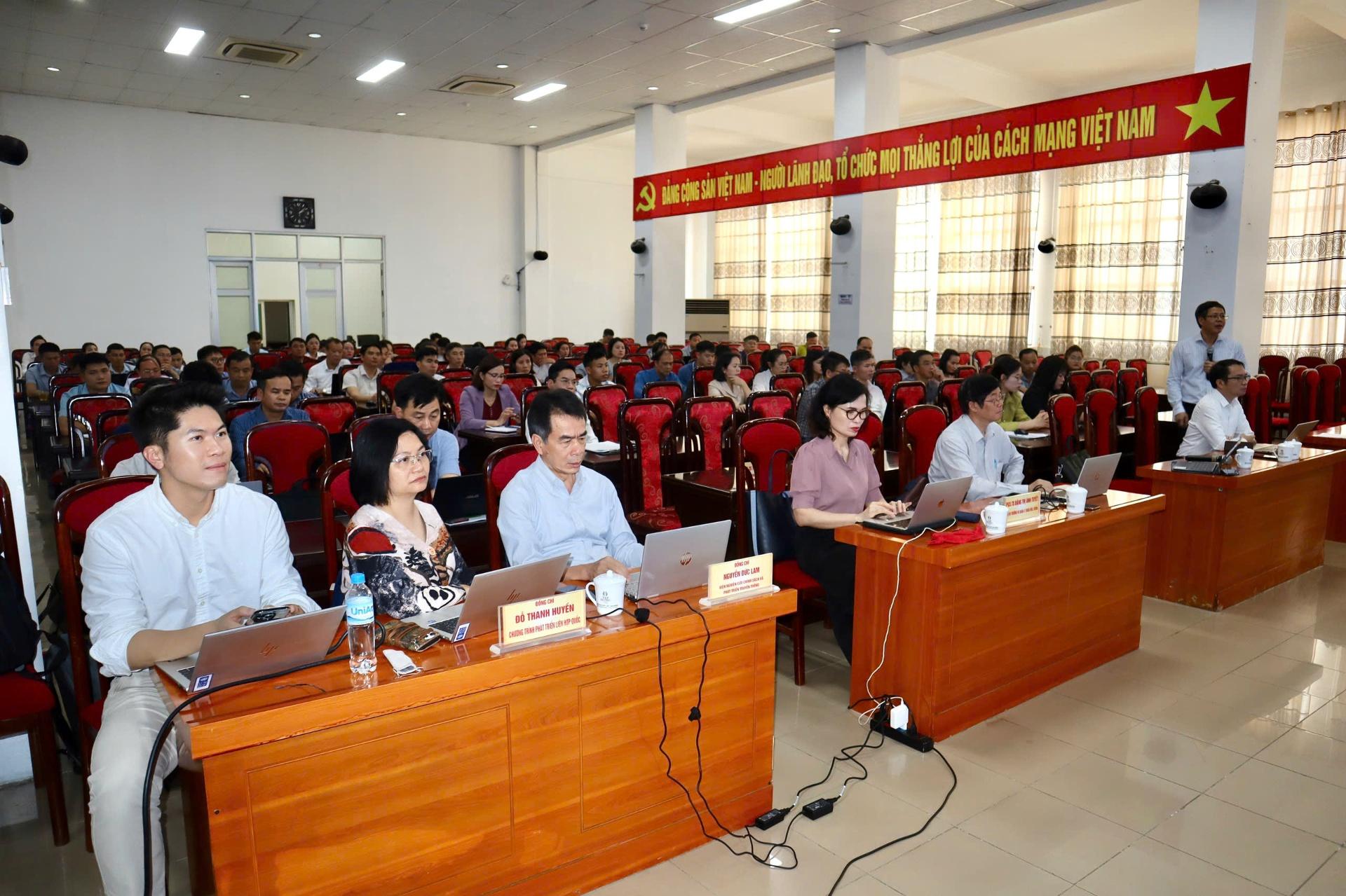 đại biểu dự