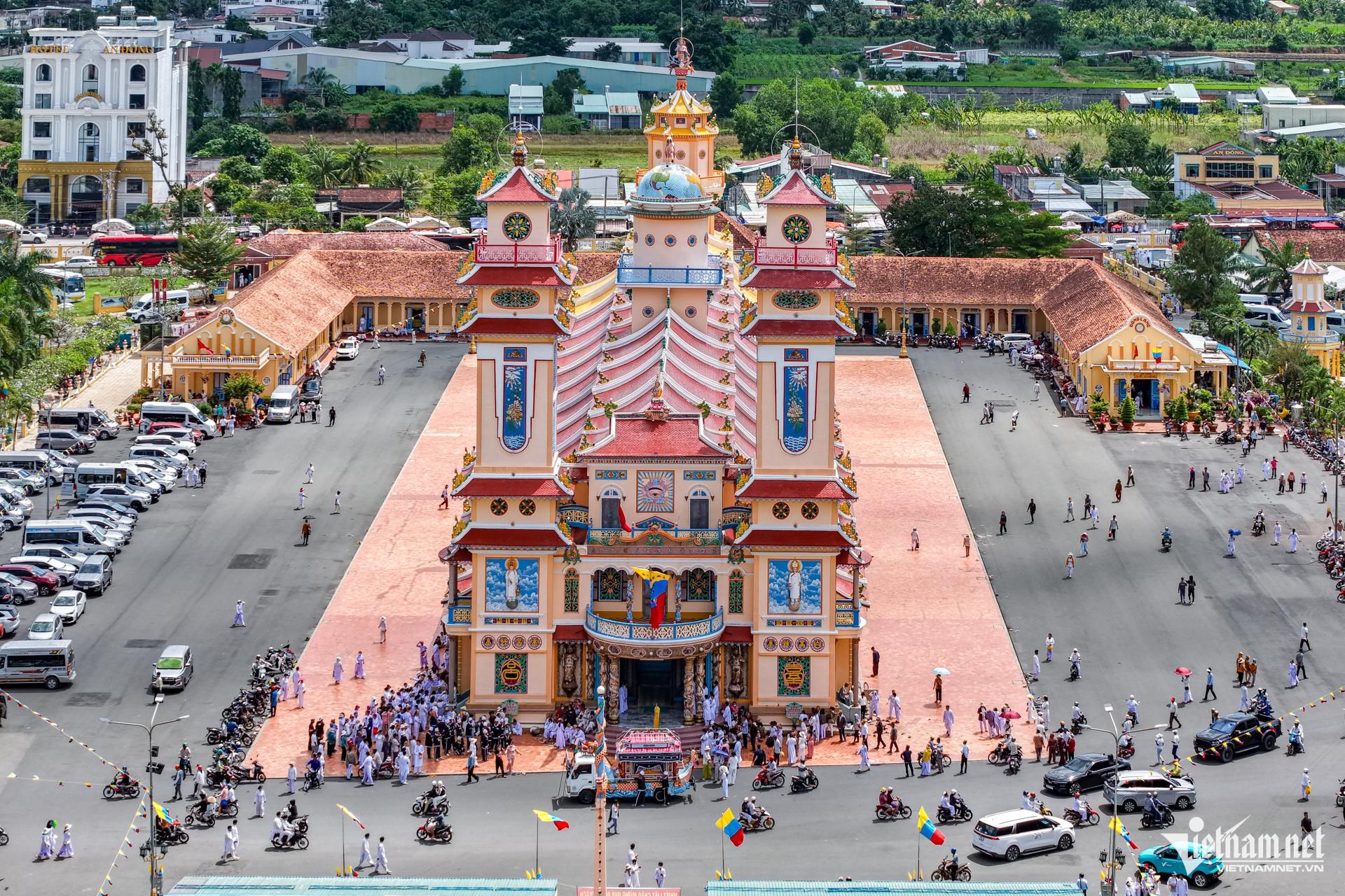 W-đạo cao đài 17.jpg