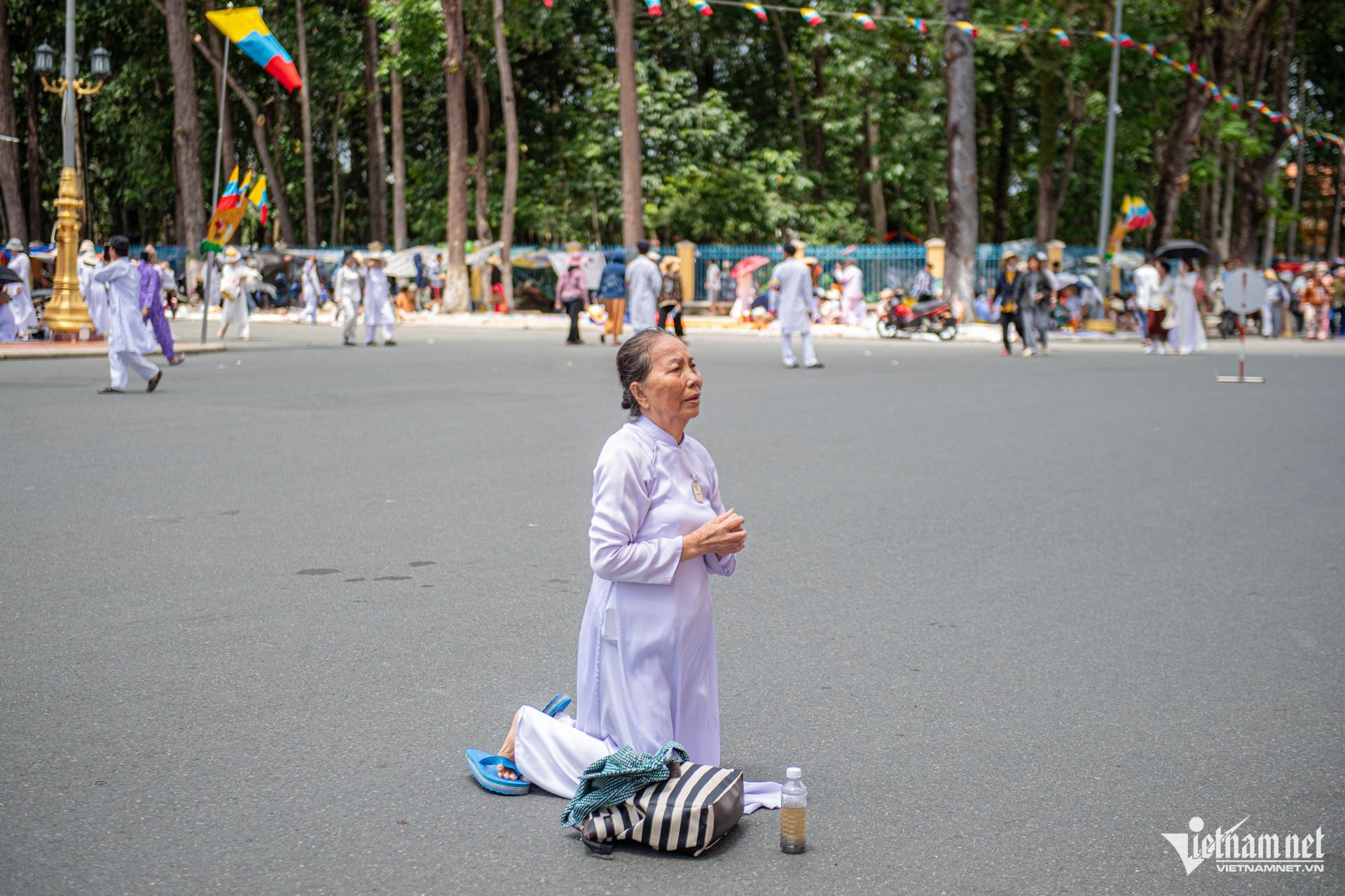 W-đạo cao đài 29.jpg