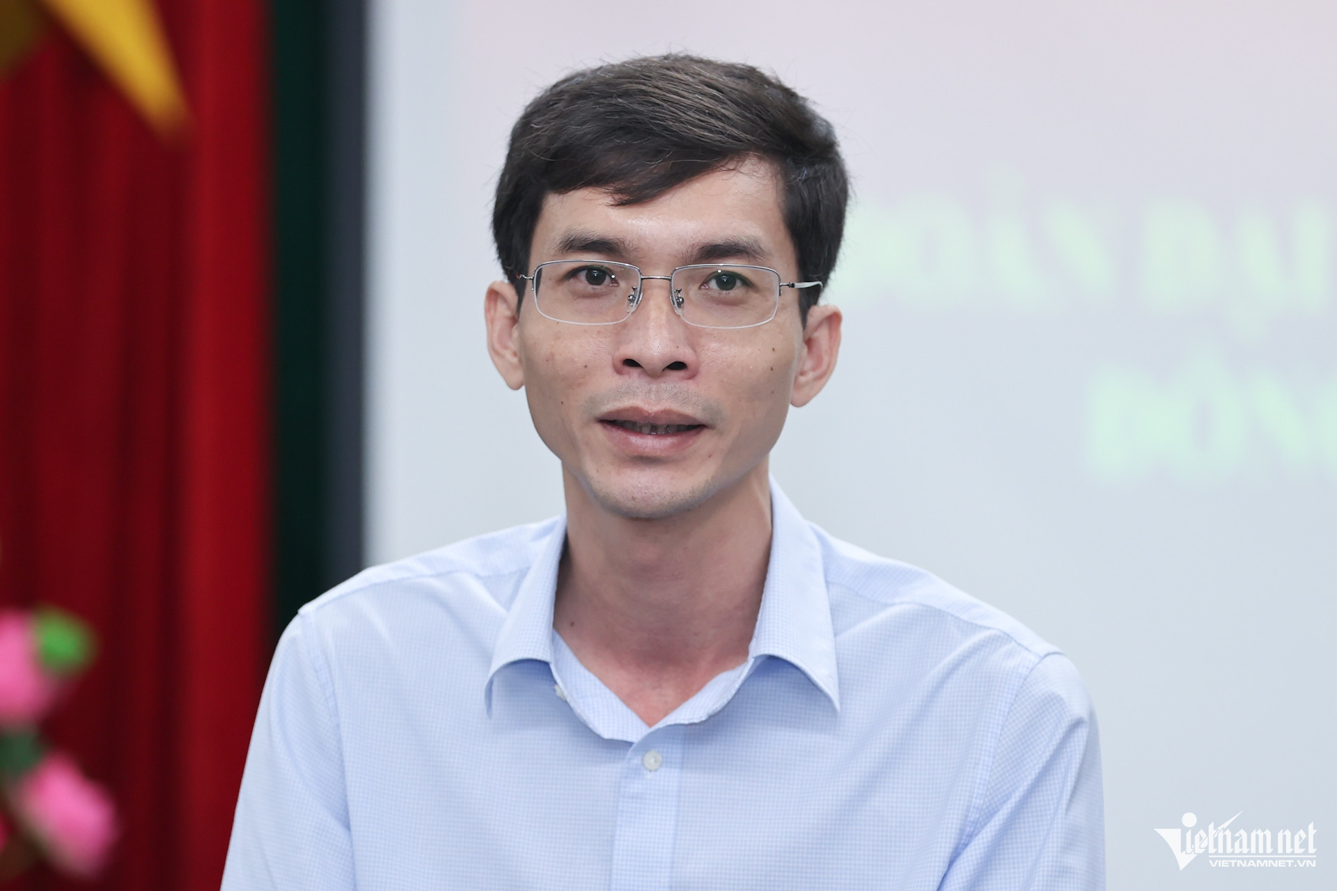 W-Ong Nguyen Quang Thach.jpg