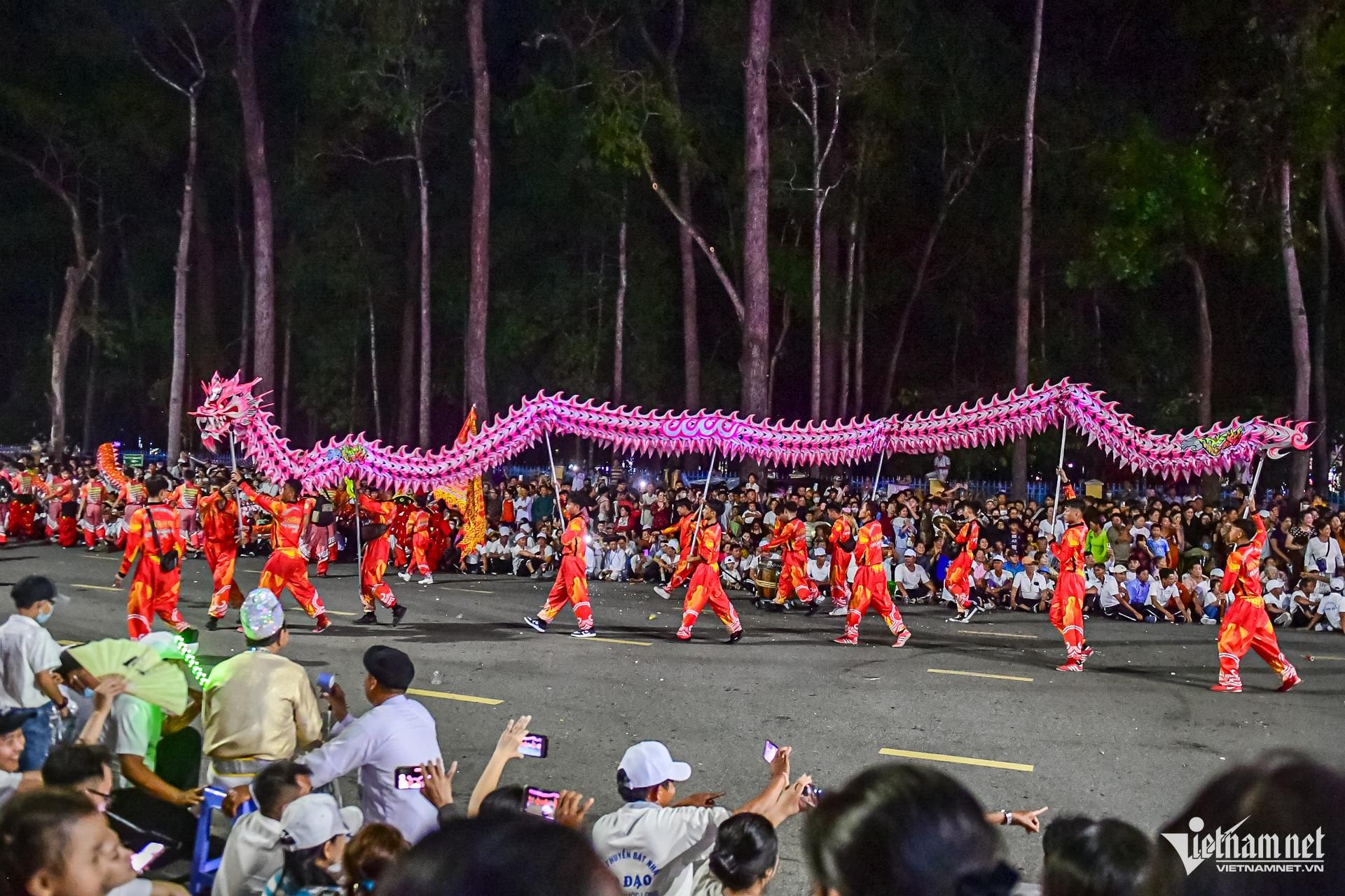 W-đạo cao đài 12.jpg