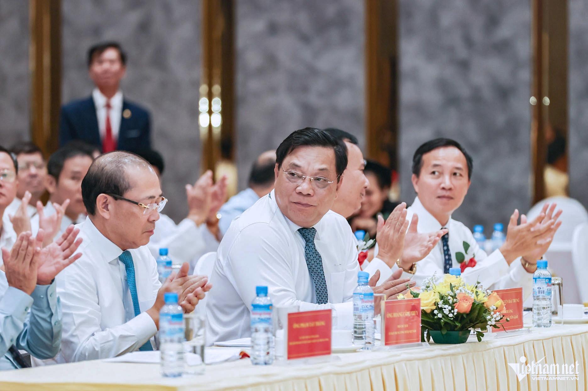 dh thi dua 4 1451.jpg