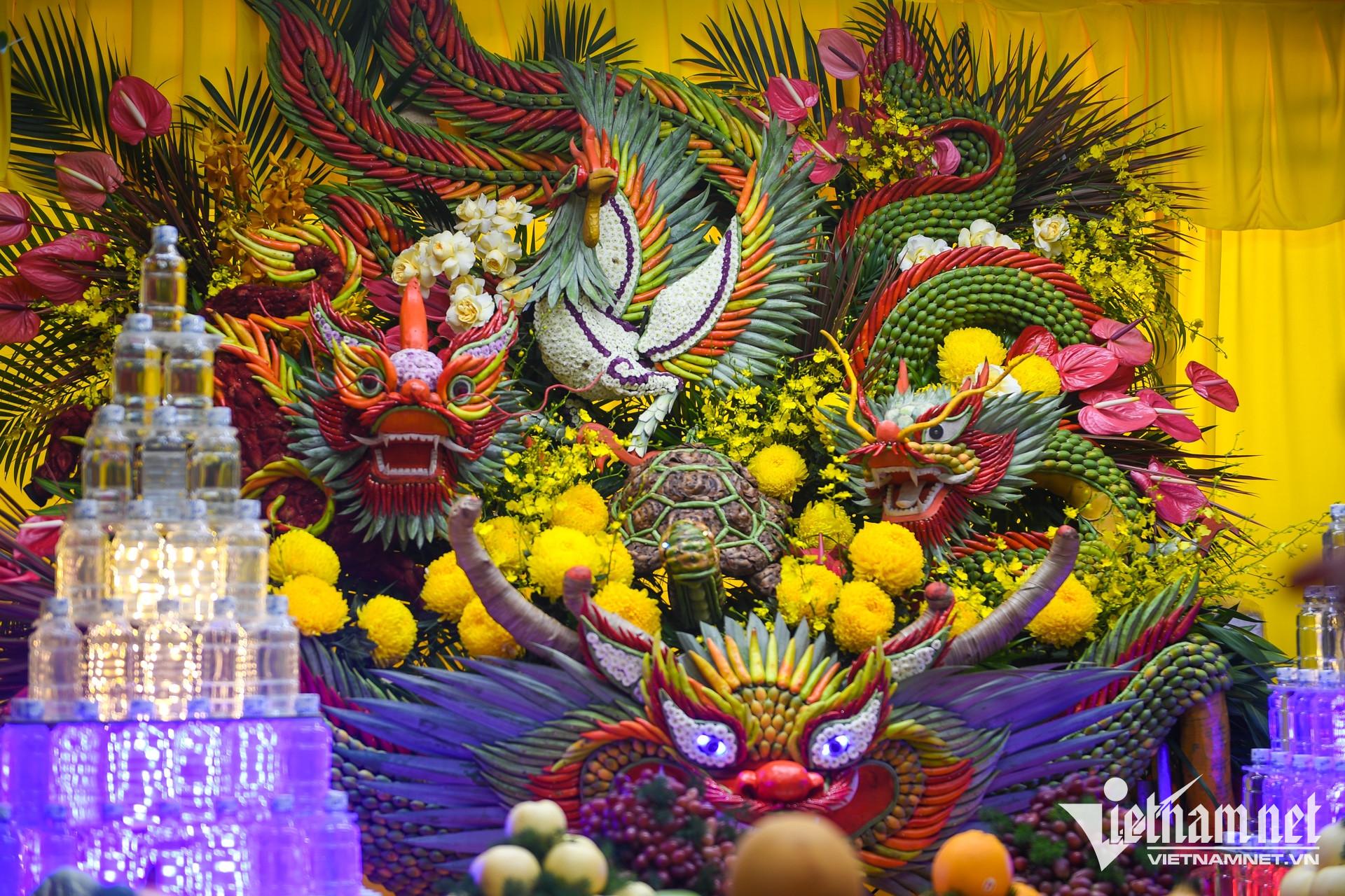 https://static-images.vnncdn.net/vps_images_publish/000001/000003/2026/9/24/w-cao-dai-tay-ninh-nguyen-hue-6-2549.jpg