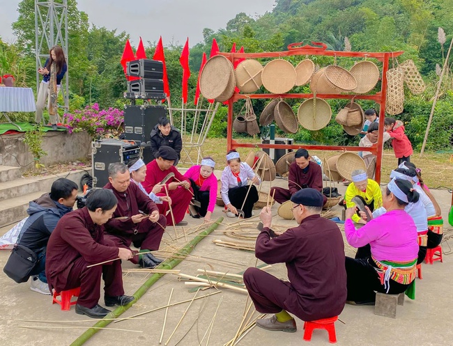 Ninh Bình: Khôi phục, bảo tồn và phát huy giá trị văn hóa truyền thống của các dân tộc thiểu số – Ảnh 2.