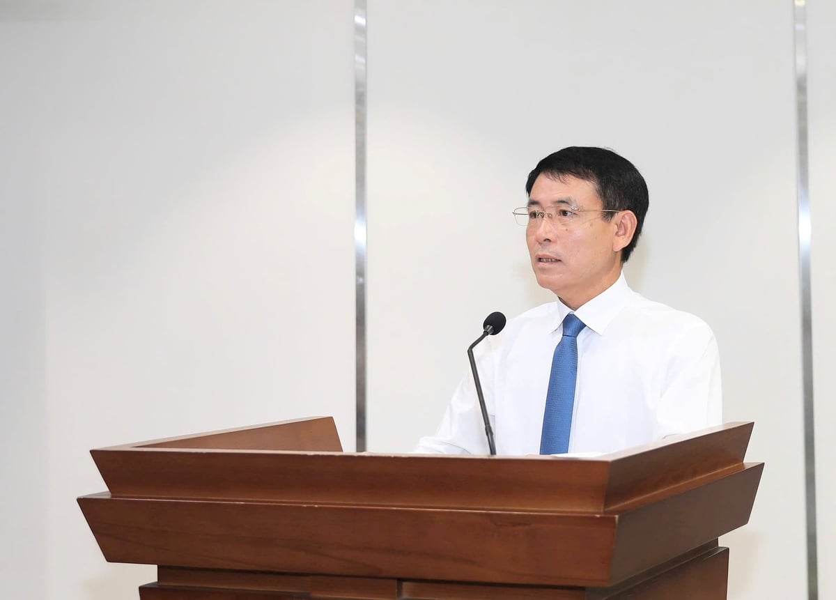 Phó Bí thư Thường trực Thành ủy Hà Nội Nguyễn Trọng Đông phát biểu chỉ đạo tại hội nghị. Ảnh: Quang Thái.