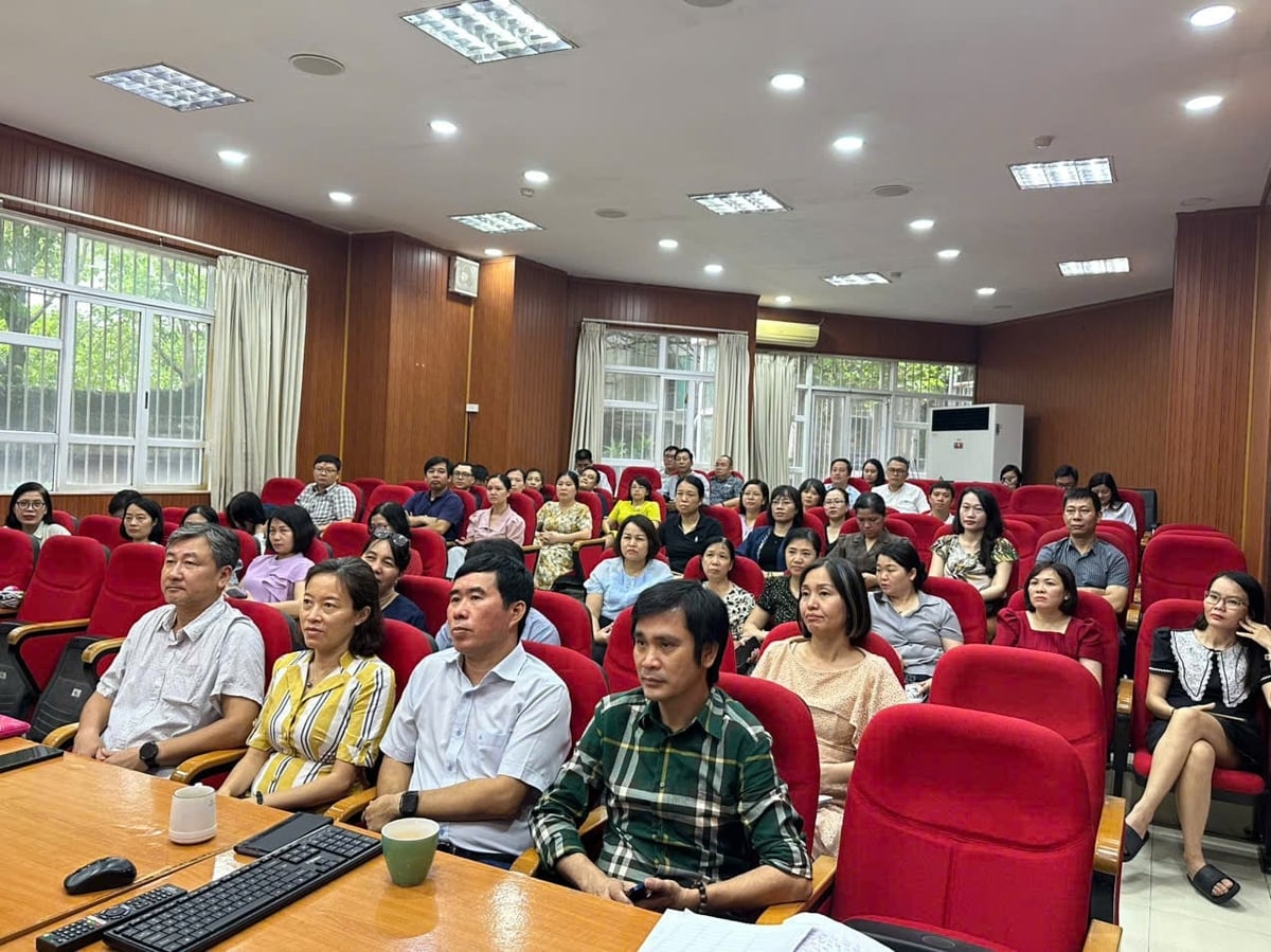 Đảng bộ Viện Chiến lược, Chính sách Nông nghiệp và Môi trường. Ảnh: Thanh Huyền.
