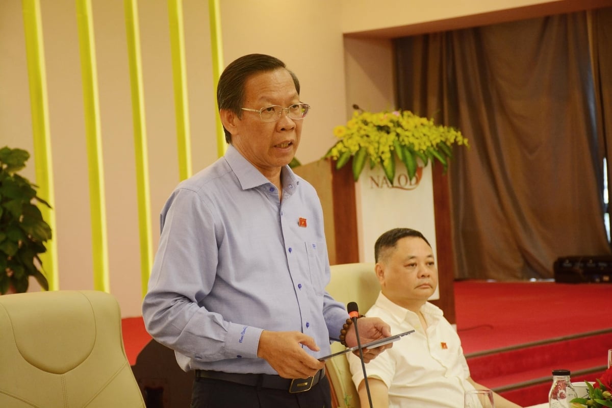 Chủ nhiệm Ủy ban Kinh tế và Tài chính Quốc hội Phan Văn Mãi phát biểu tại hội thảo. Ảnh: Lan Anh.