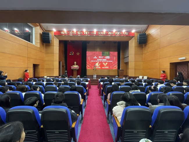 Phát động Cuộc thi “Bản sắc” chặng 2 và Cuộc thi “VIVID VIỆT NAM” - Ảnh 1.