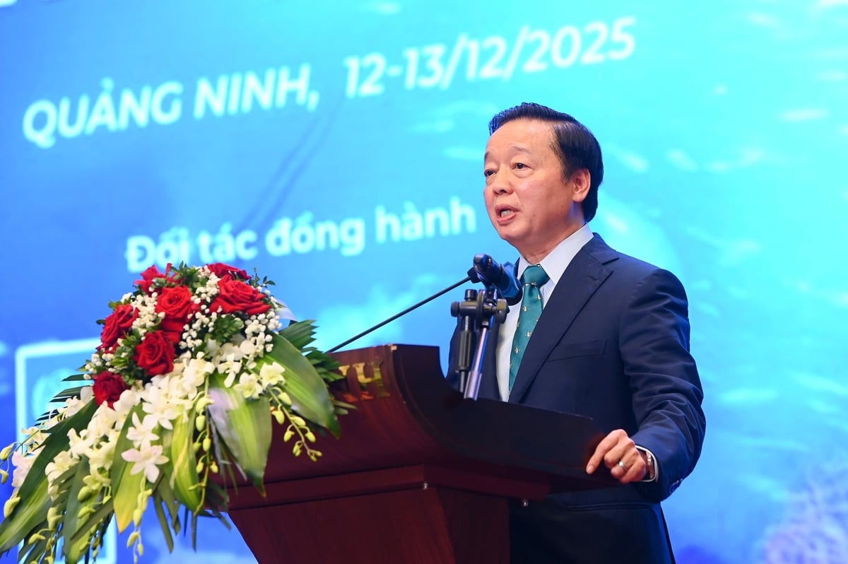 Phó Thủ tướng Chính phủ Trần Hồng Hà đánh giá rất cao nỗ lực của Bộ Nông nghiệp và Môi trường, Ban Chính sách, chiến lược Trung ương, tỉnh Quảng Ninh, Đại sứ quán Na Uy cùng nhiều trường đại học, viện nghiên cứu và các tổ chức quốc tế đã phối hợp tổ chức Diễn đàn Phát triển bền vững kinh tế biển Việt Nam năm 2025. Ảnh: Tùng Đinh. Phó Thủ tướng Chính phủ Trần Hồng Hà đánh giá rất cao nỗ lực của Bộ Nông nghiệp và Môi trường, Ban Chính sách, chiến lược Trung ương, tỉnh Quảng Ninh, Đại sứ quán Na Uy cùng nhiều trường đại học, viện nghiên cứu và các tổ chức quốc tế đã phối hợp tổ chức Diễn đàn Phát triển bền vững kinh tế biển Việt Nam năm 2025. Ảnh: Tùng Đinh.