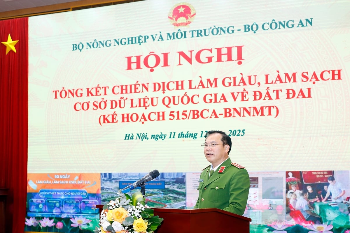 Thượng tướng, Thứ trưởng Bộ Công an Nguyễn Văn Long nhấn mạnh đây là nhiệm vụ quan trọng được Ban Chỉ đạo Trung ương giao hoàn thành trong năm 2025 theo các nghị quyết của Đảng và Chính phủ. Ảnh: Khương Trung. Thượng tướng, Thứ trưởng Bộ Công an Nguyễn Văn Long nhấn mạnh đây là nhiệm vụ quan trọng được Ban Chỉ đạo Trung ương giao hoàn thành trong năm 2025 theo các nghị quyết của Đảng và Chính phủ. Ảnh: Khương Trung.