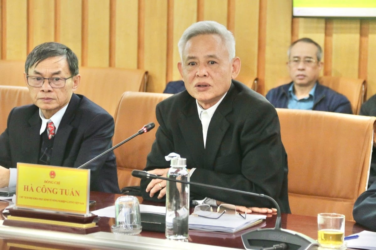 TS Hà Công Tuấn mong muốn sớm hình thành cơ chế phối hợp chặt chẽ, ổn định và hiệu quả giữa Hội với Bộ Nông nghiệp và Môi trường. Ảnh: Nguyễn Thủy.