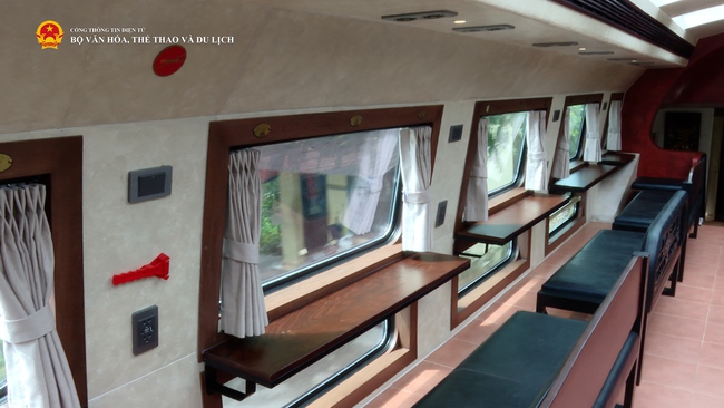 The Hanoi Train – Hành trình di sản bằng tàu 2 tầng sẵn sàng phục vụ du khách - Ảnh 2. The Hanoi Train – Hành trình di sản bằng tàu 2 tầng sẵn sàng phục vụ du khách - Ảnh 2.