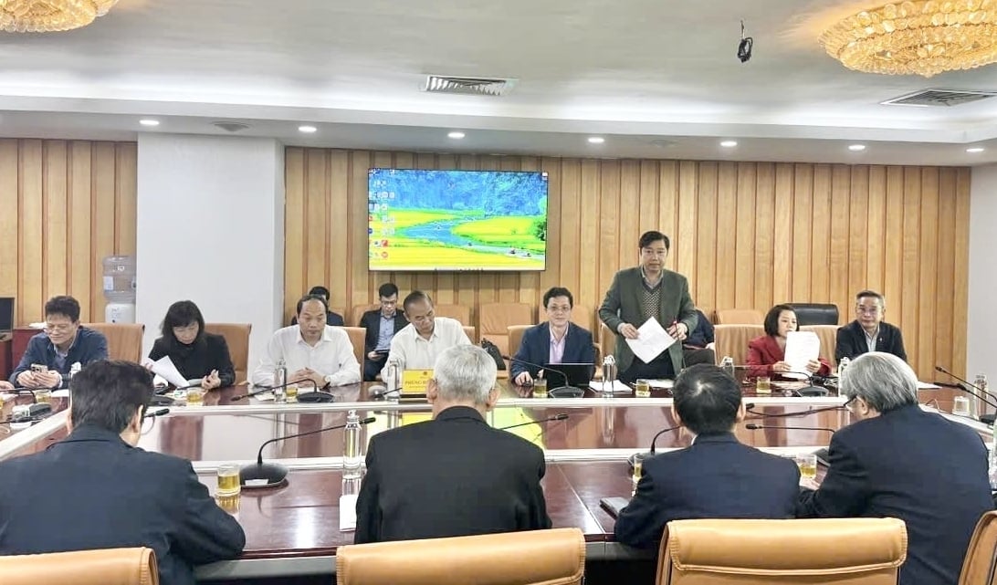 Bộ Nông nghiệp và Môi trường tăng cường phối hợp với Hội Khoa học Kinh tế Nông nghiệp và Phát triển nông thôn Việt Nam trên tinh thần đồng hành, chia sẻ và phát huy trí tuệ của đội ngũ nhà khoa học. Ảnh: Nguyễn Thủy.