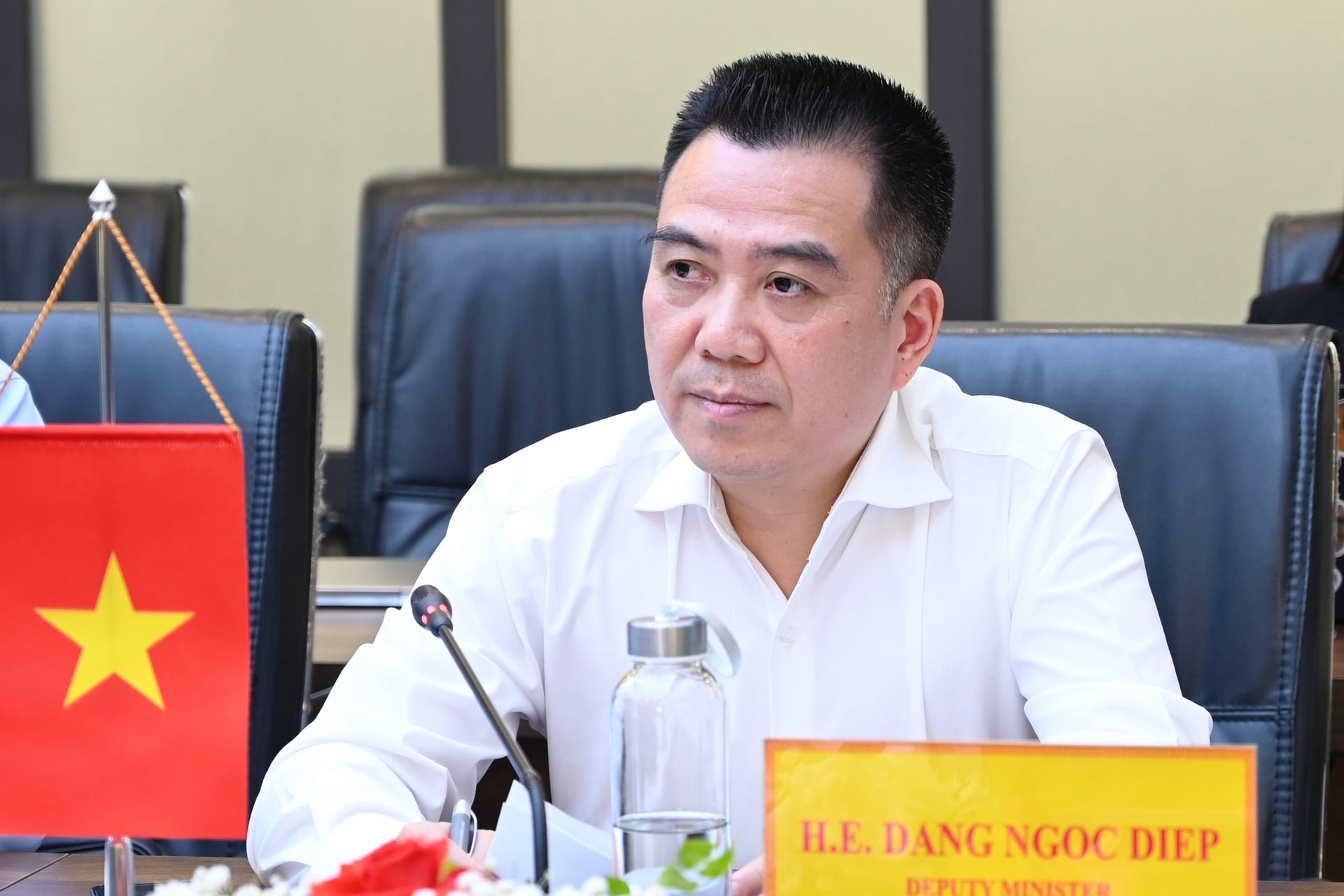 Thứ trưởng Bộ Nông nghiệp và Môi trường Đặng Ngọc Điệp đề xuất các lĩnh vực hợp tác về nông nghiệp, kinh tế biển. Ảnh: Kiều Chi.