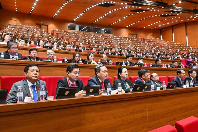 Ph&aacute;t huy sức mạnh nội sinh của văn h&oacute;a v&agrave; con người Việt Nam, nền tảng cho sự ph&aacute;t triển nhanh v&agrave; bền vững của đất nước trong kỷ nguy&ecirc;n mới - Ảnh 4.