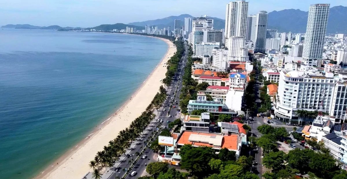 Dự thảo Luật quy định đẩy mạnh cải cách hành chính, chuyển đổi số, nâng cao năng lực quản lý nhà nước về đất đai, phân cấp, phân quyền. Ảnh: Kim Sơ.