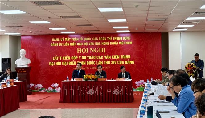 Văn nghệ sĩ góp ý dự thảo văn kiện Đại hội XIV của Đảng - Ảnh 1.