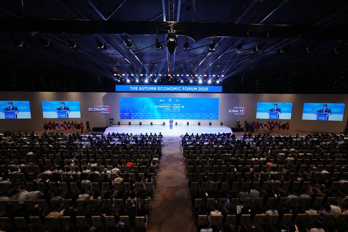 Diễn đàn Kinh tế mùa thu 2025 thu hút 70 đoàn đến từ các Trung tâm Đổi mới Sáng tạo và các tập đoàn lớn, 6 đoàn từ các Bộ, ngành quốc tế, 8 đoàn từ các địa phương quốc tế, 7 đoàn từ các Tổ chức quốc tế lớn như Liên Hợp Quốc, Quỹ Tiền tệ Quốc tế, Ngân hàng Phát triển châu Á, 10 Trung tâm Cách mạng Công nghiệp lần thứ 4 (C4IR) toàn cầu… Ảnh: BTC.