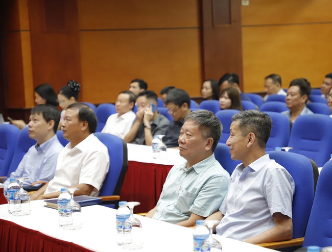 Hội nghị toàn quốc tập huấn ứng dụng trí tuệ nhân tạo (AI) cho cán bộ các cấp ủy và cơ quan đảng - Ảnh 2.