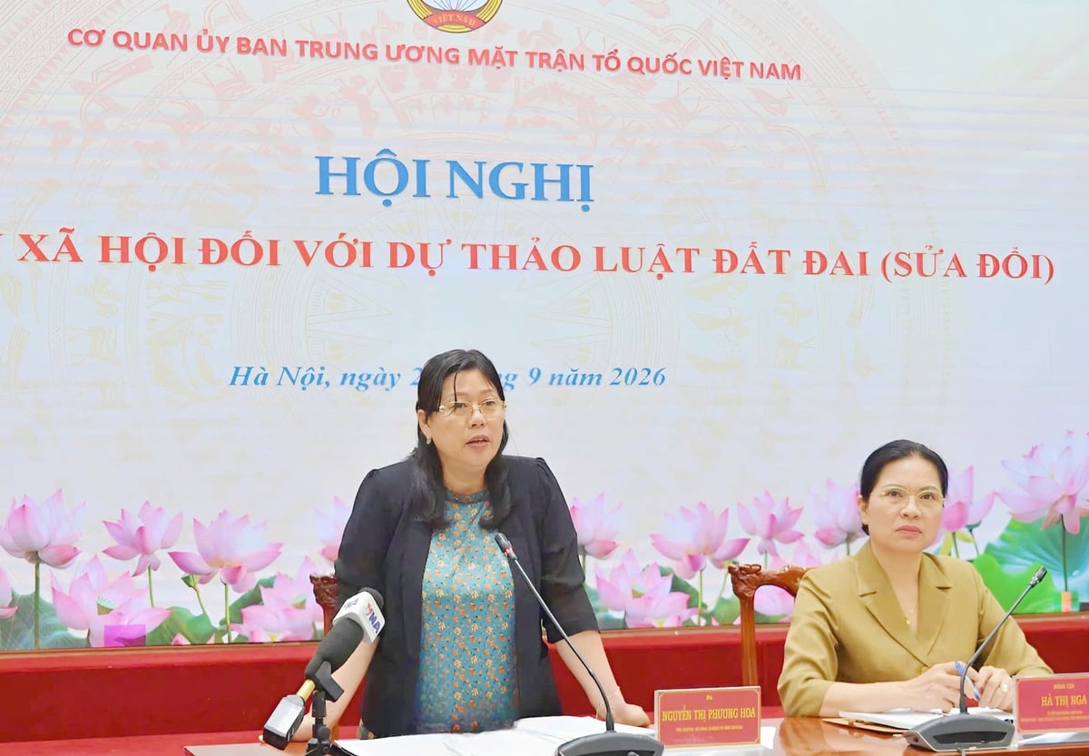 Thứ trưởng Nguyễn Thị Phương Hoa cho biết, cơ quan chủ trì soạn thảo sẽ nghiêm túc tiếp thu ý kiến của các để tiếp tục hoàn thiện dự thảo Luật Đất đai (sửa đổi). Ảnh: Trường Giang.