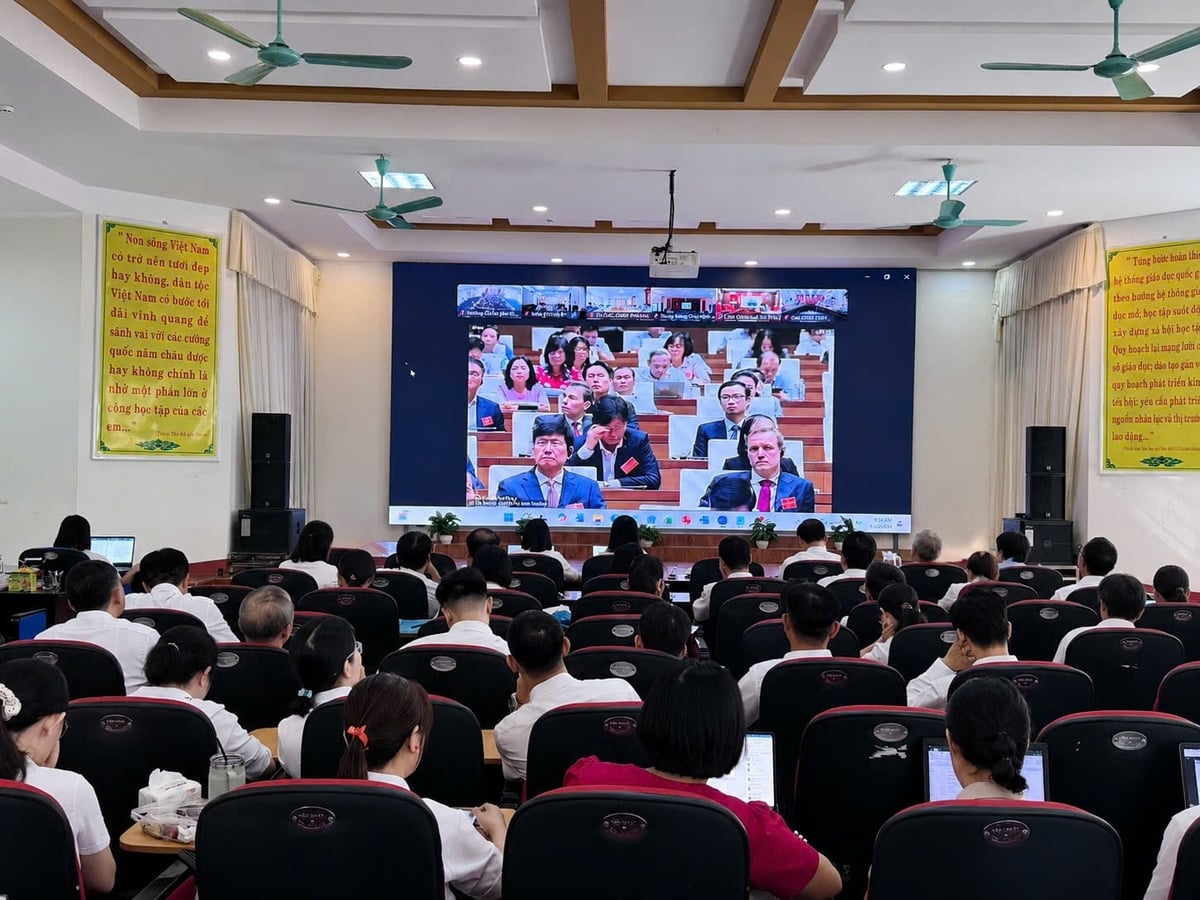 Đảng ủy Trường Cao đẳng Cơ giới và Thủy lợi, thuộc Đảng bộ Đài Khí tượng Thủy văn Nam Bộ. Ảnh: Trần Quỳnh.