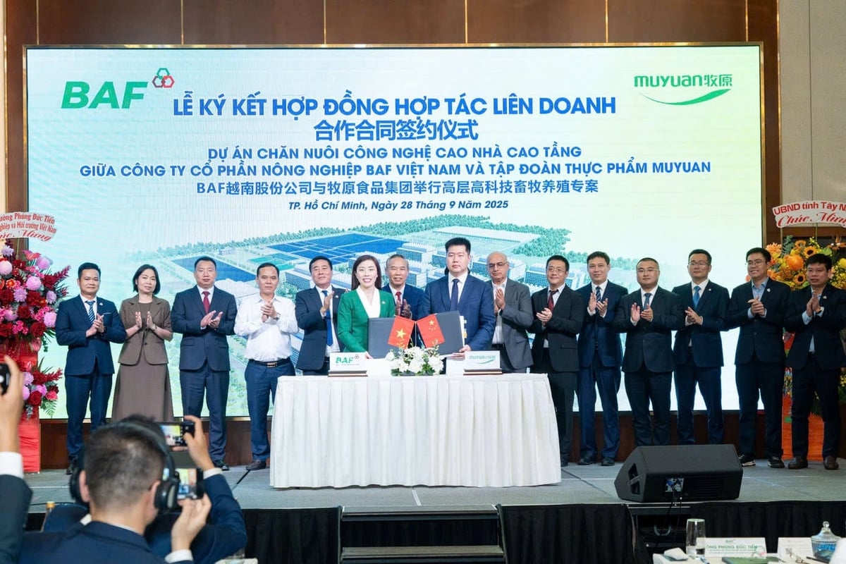 Muyuan và BAF ký kết hợp tác tại TP.HCM tháng 9 vừa qua. Ảnh: BAF.