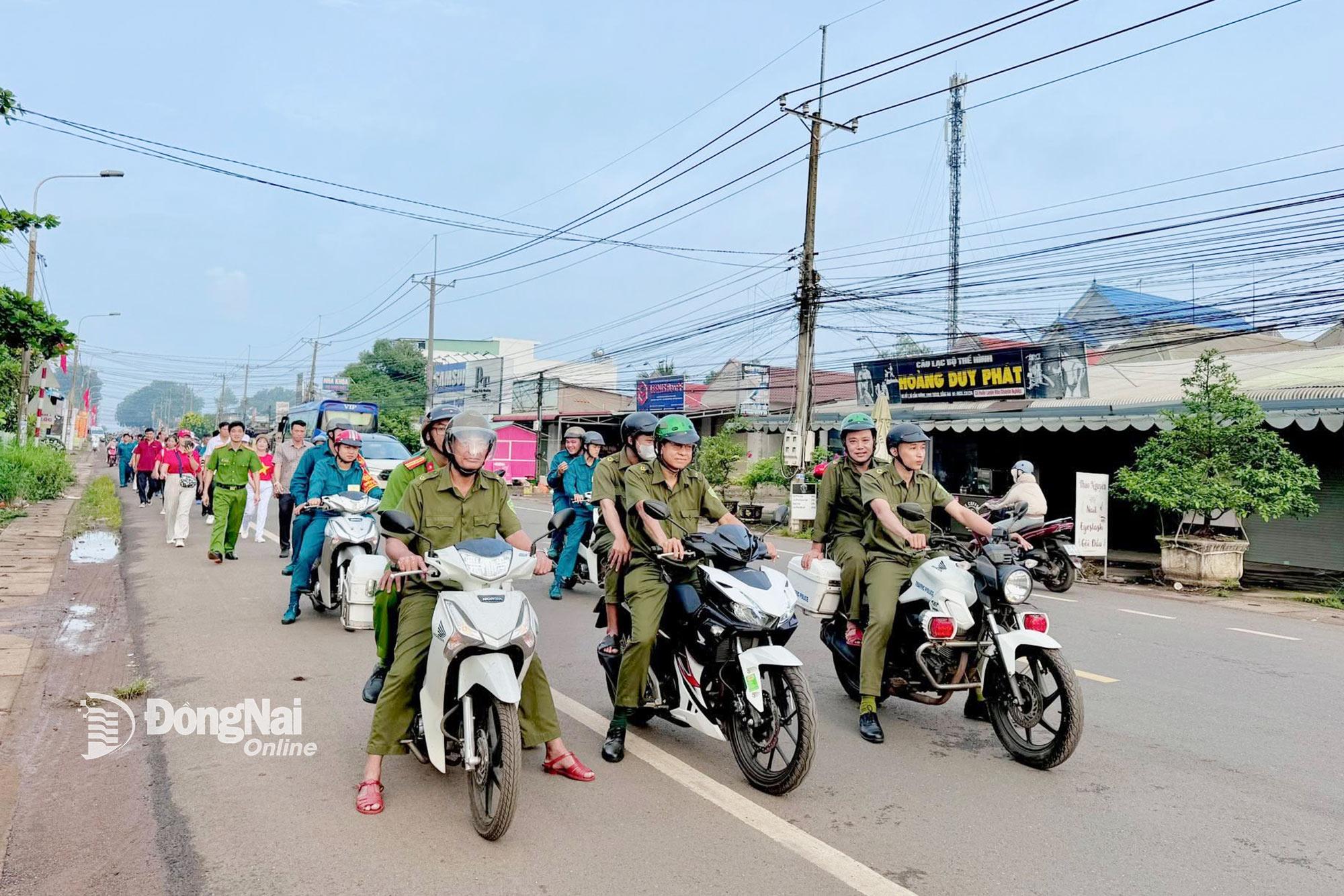 Xã Xuân Đường hưởng ứng Chương trình Một triệu bước chạy tiến vào kỷ nguyên mới. Ảnh: C.T.V