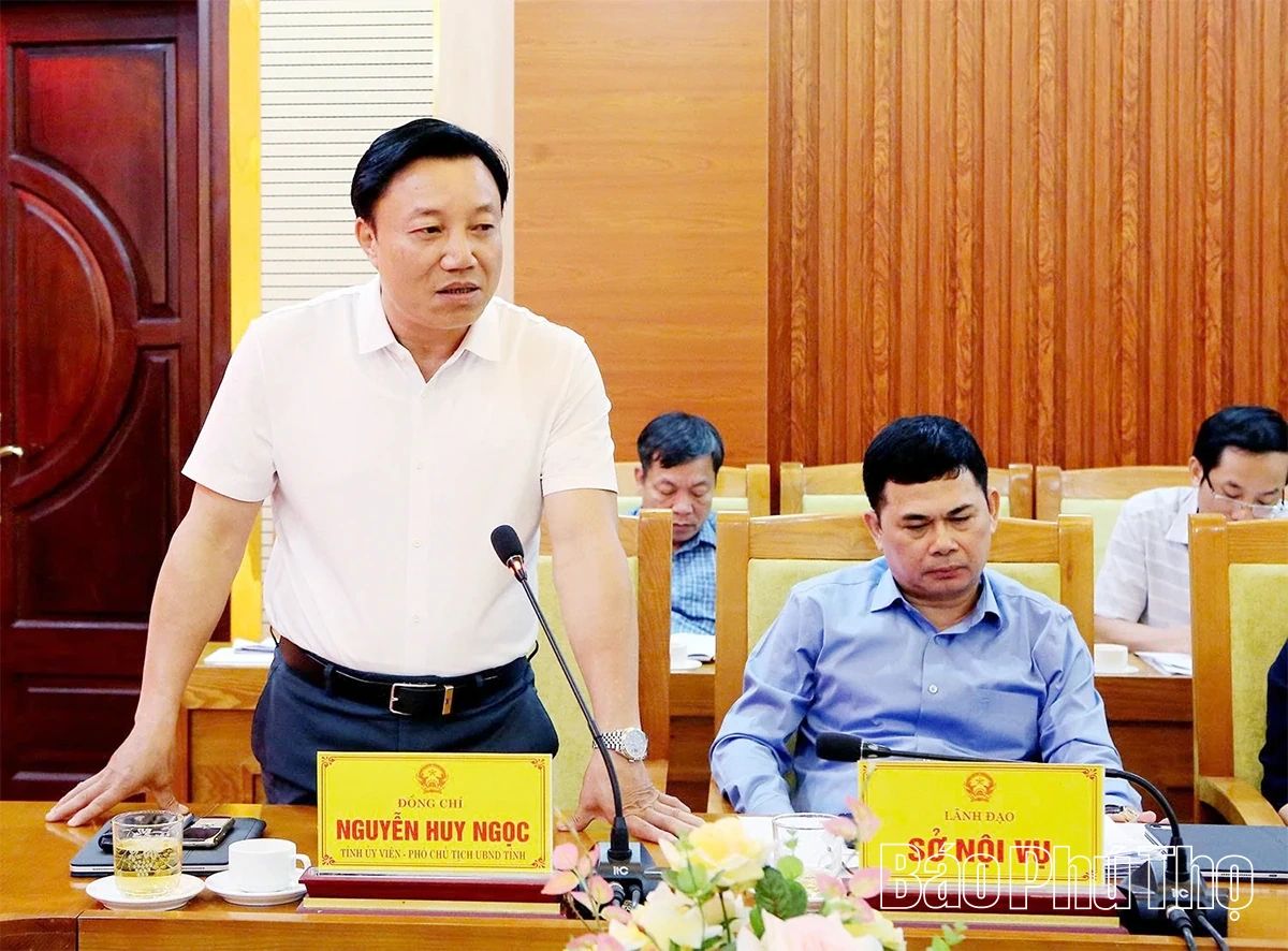 Chủ tịch UBND tỉnh thăm, làm việc tại 3 xã Thanh Ba, Quảng Yên, Hoàng Cương