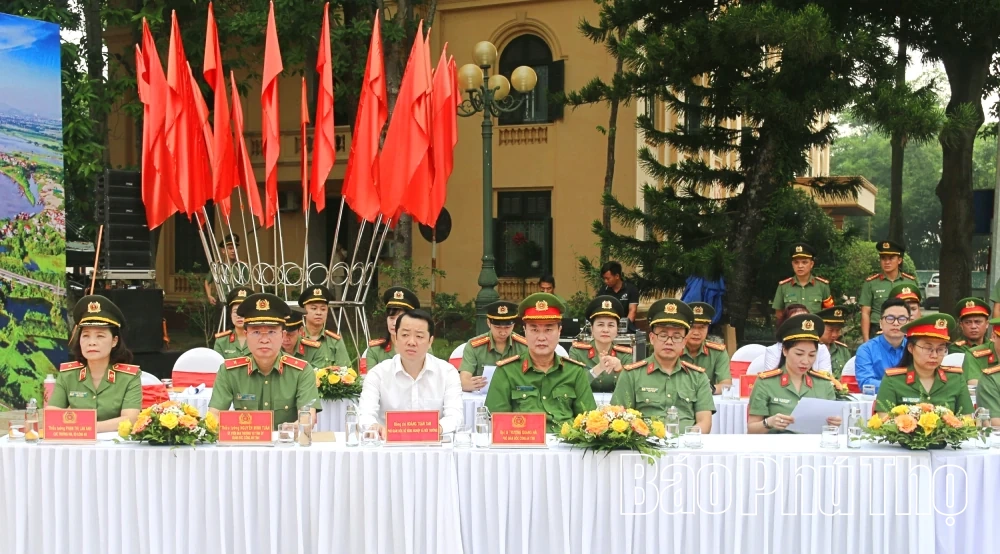 Phát động hưởng ứng Chiến dịch “Làm cho thế giới sạch hơn” năm 2025