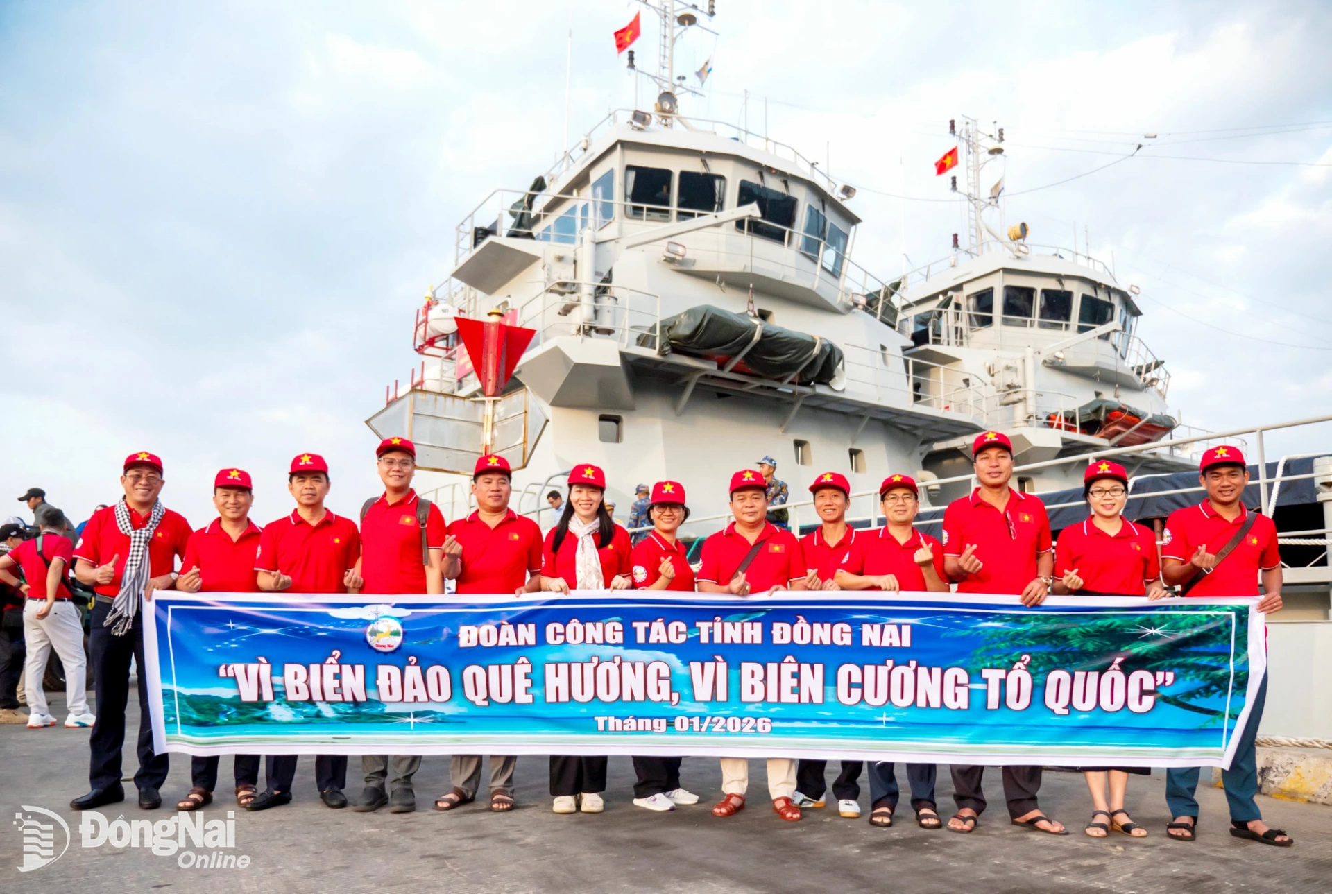 Đo&agrave;n c&ocirc;ng t&aacute;c tỉnh Đồng Nai tại Đặc khu Thổ Ch&acirc;u. Ảnh: Xu&acirc;n Lượng