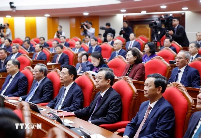 Nh&acirc;n sự tại Đại hội Đảng: Việc lớn kh&ocirc;ng thể nghe tin đồn