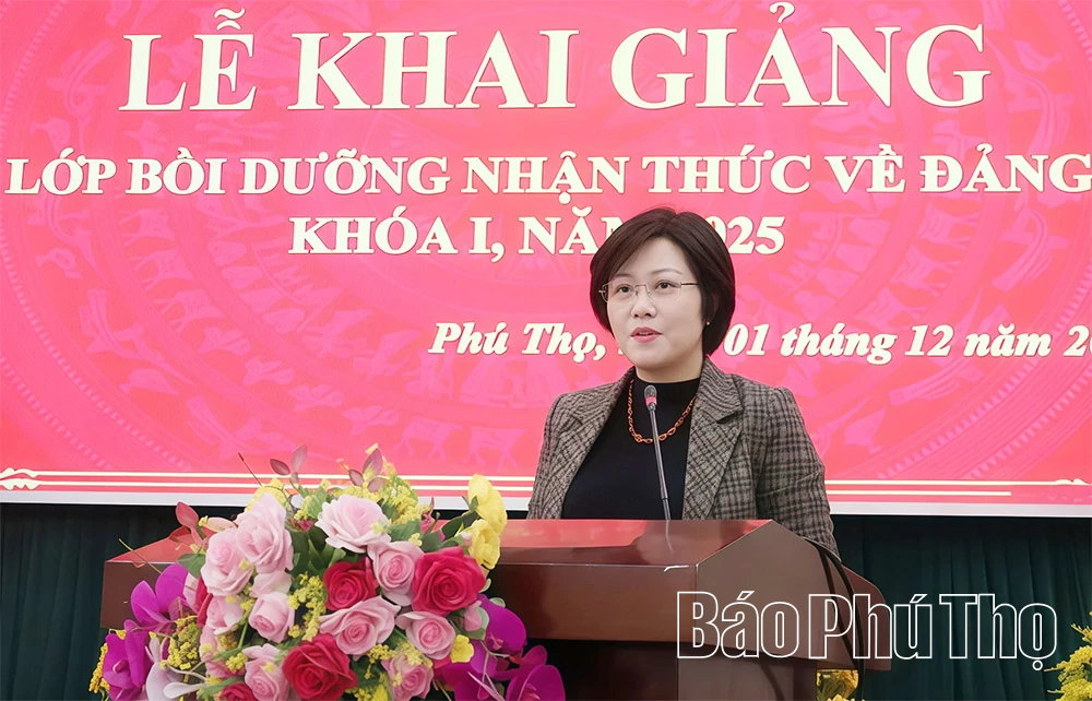 Khai giảng lớp bồi dưỡng nhận thức về Đảng khoá I, năm 2025
