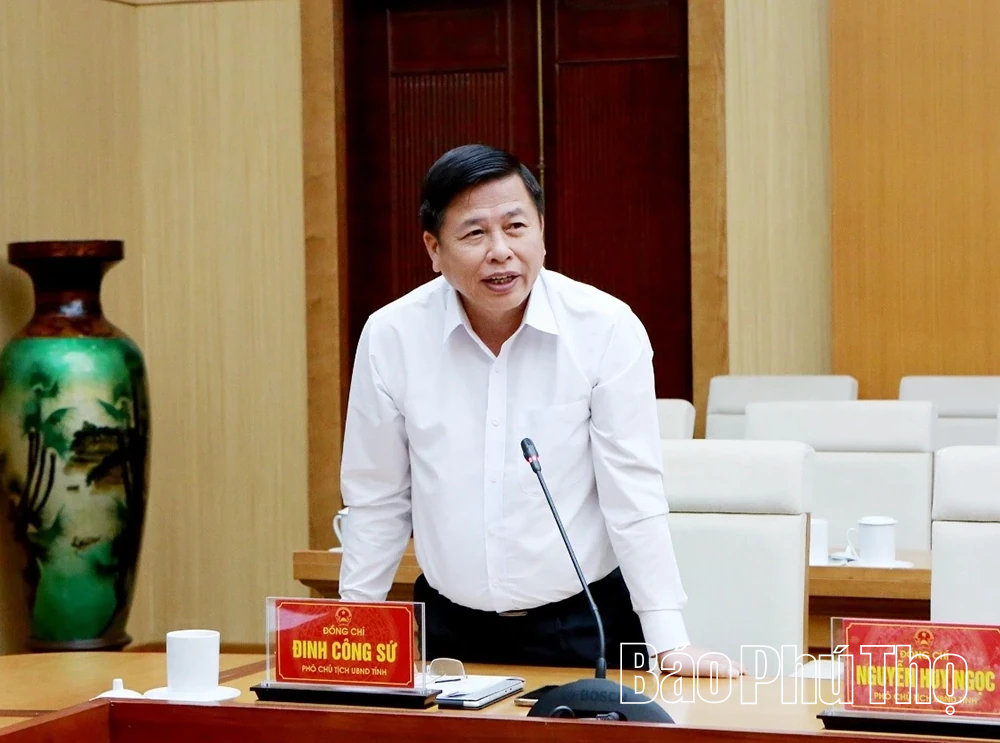 Khẩn trương hoàn thiện, nâng cao chất lượng các nội dung trình HĐND tỉnh tại Kỳ họp thường lệ giữa năm