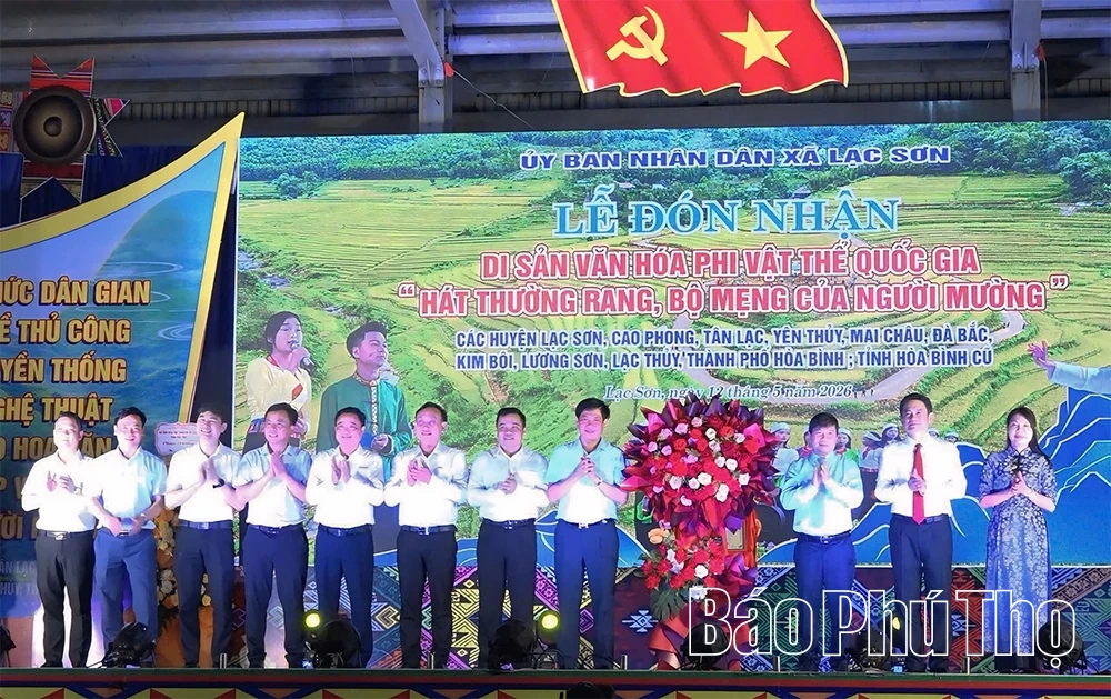 Đón nhận Bằng công nhận Di sản văn hóa phi vật thể quốc gia “Hát Thường rang, Bộ mẹng của người Mường”