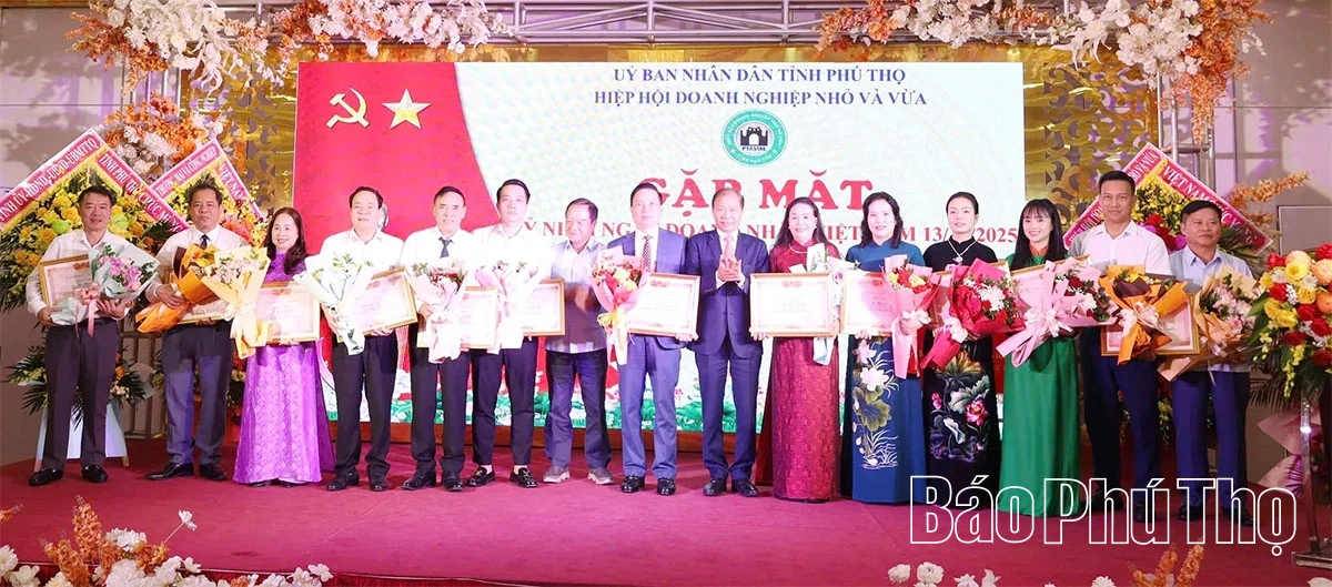 Gặp mặt kỷ niệm ngày doanh nhân Việt Nam