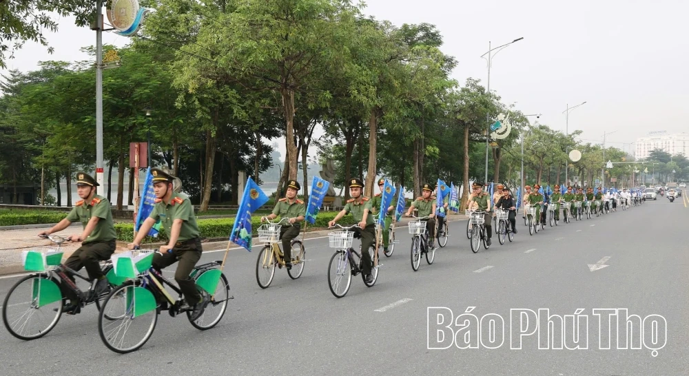 Phát động hưởng ứng Chiến dịch “Làm cho thế giới sạch hơn” năm 2025