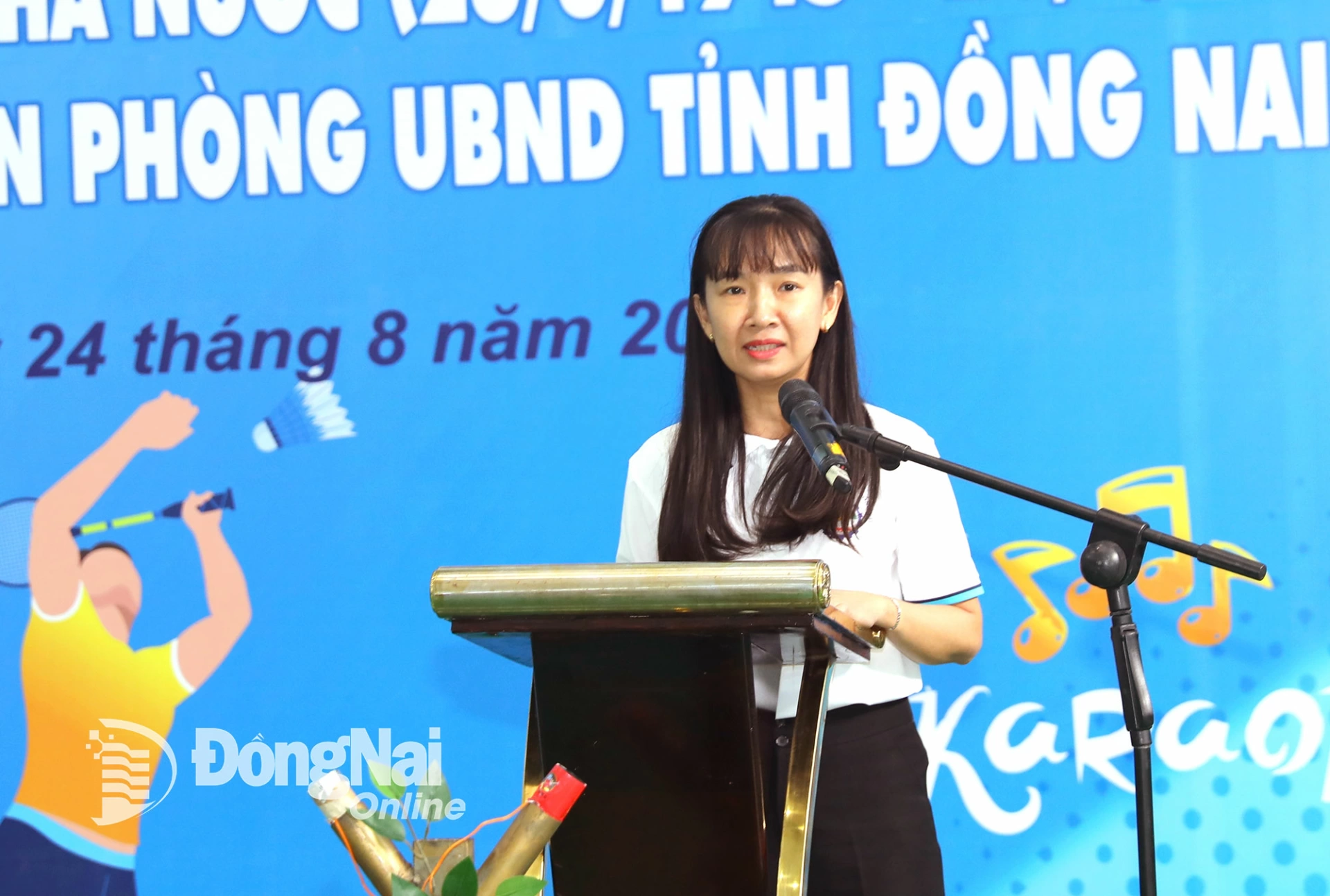 Phó Chánh Văn phòng UBND tỉnh Đinh Thị Dạ Thảo phát biểu khai mạc. Ảnh: Huy Anh