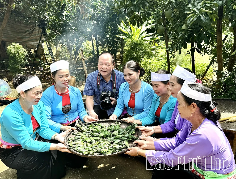 B&aacute;nh u&ocirc;i - Hương vị đặc trưng ng&agrave;y Tết ở xứ Mường