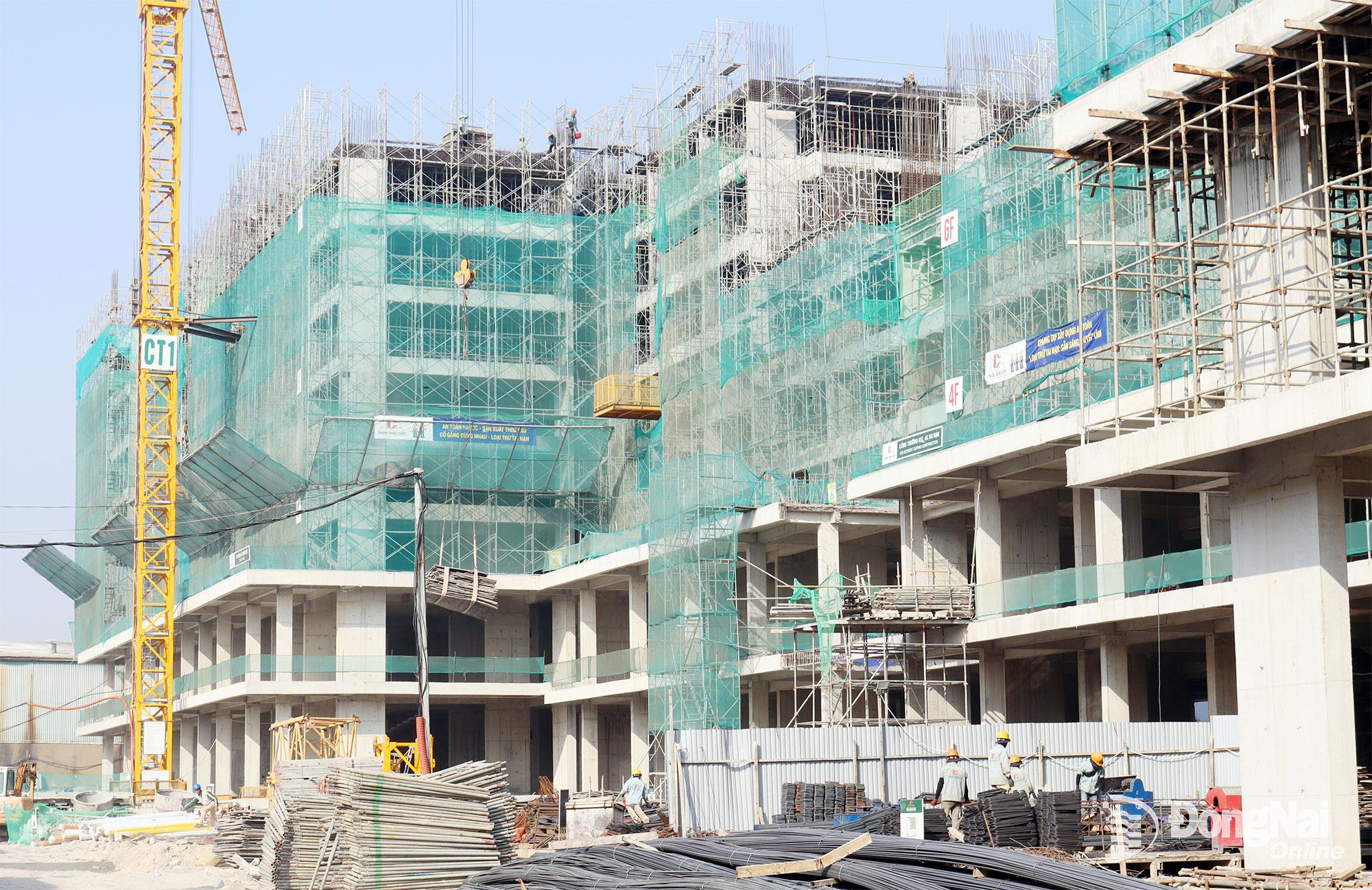 Dự&nbsp;&aacute;n nh&agrave; ở x&atilde; hội Eco Residence Long B&igrave;nh T&acirc;n dự kiến b&agrave;n giao nh&agrave; cho kh&aacute;ch h&agrave;ng cuối năm 2026. Ảnh: Ho&agrave;ng Lộc