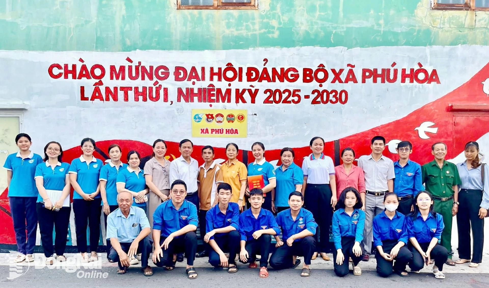 Cán bộ, đảng viên và nhân dân xã Phú Hòa kỳ vọng vào Đại hội Đại biểu Đảng bộ xã lần thứ I, nhiệm kỳ 2025-2030 sẽ có nhiều quyết sách đưa Phú Hòa phát triển xứng tầm. Ảnh Thanh Sơn