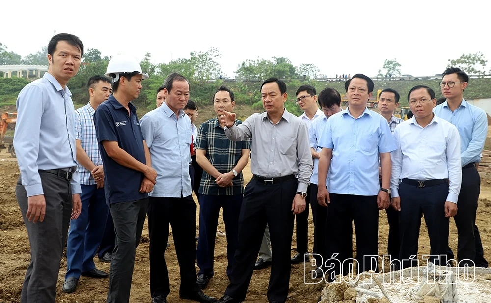 Kiểm tra công tác sửa chữa, khắc phục hư hỏng cầu Sông Lô