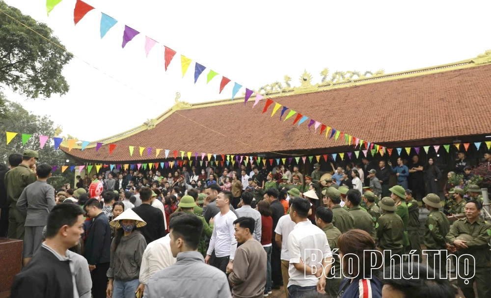 Độc, lạ Lễ hội Đúc Bụt - Cướp chiếu ở Tam Dương Bắc