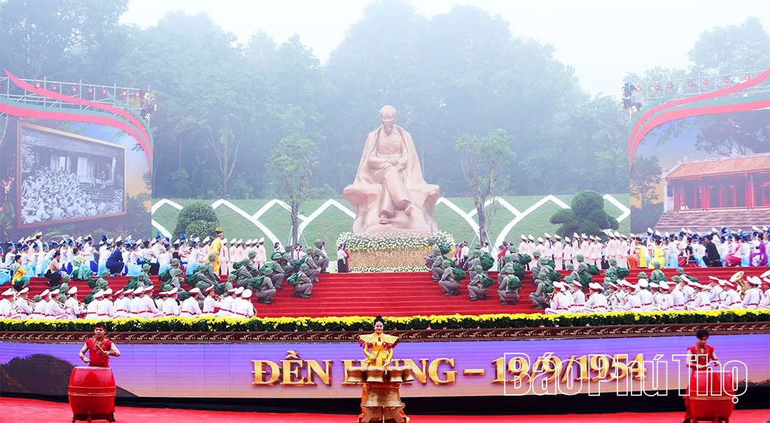 Kỷ niệm 72 năm Ngày Bác Hồ về thăm Đền Hùng và khánh thành Tượng đài “Bác Hồ với ngày hội non sông”