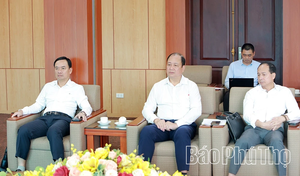 Tăng cường hợp tác, phát triển đô thị thông minh và công nghiệp công nghệ cao