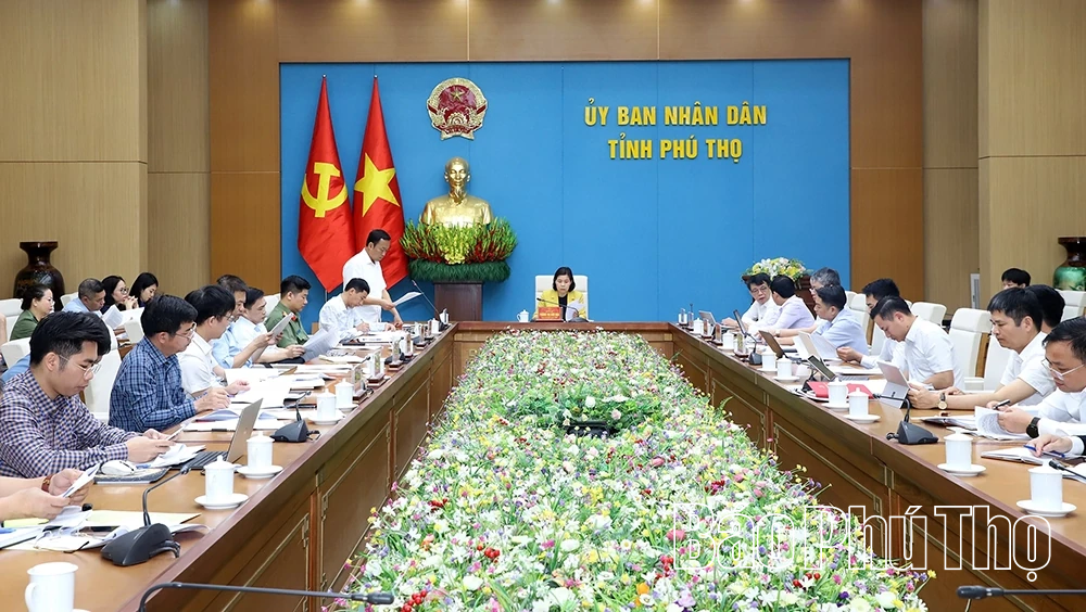 Tháo gỡ khó khăn, vướng mắc trong triển khai đầu tư xây dựng hạ tầng các cụm công nghiệp trên địa bàn tỉnh
